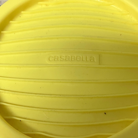 Casabella Silicone Microegg Cooker - Picture 5 of 5